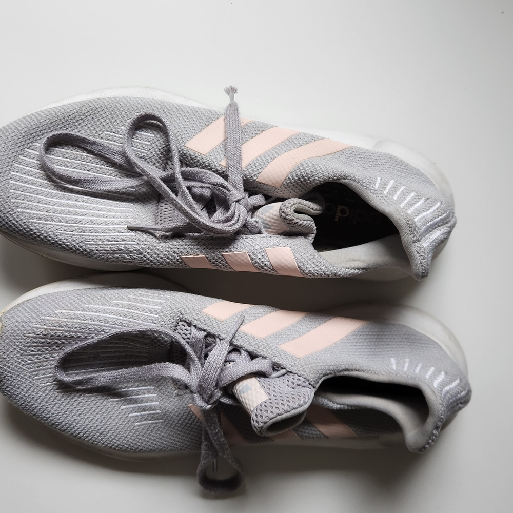 Adidas swift run knit Women's Gray and Pink Sneakers - Picture 4 of 11